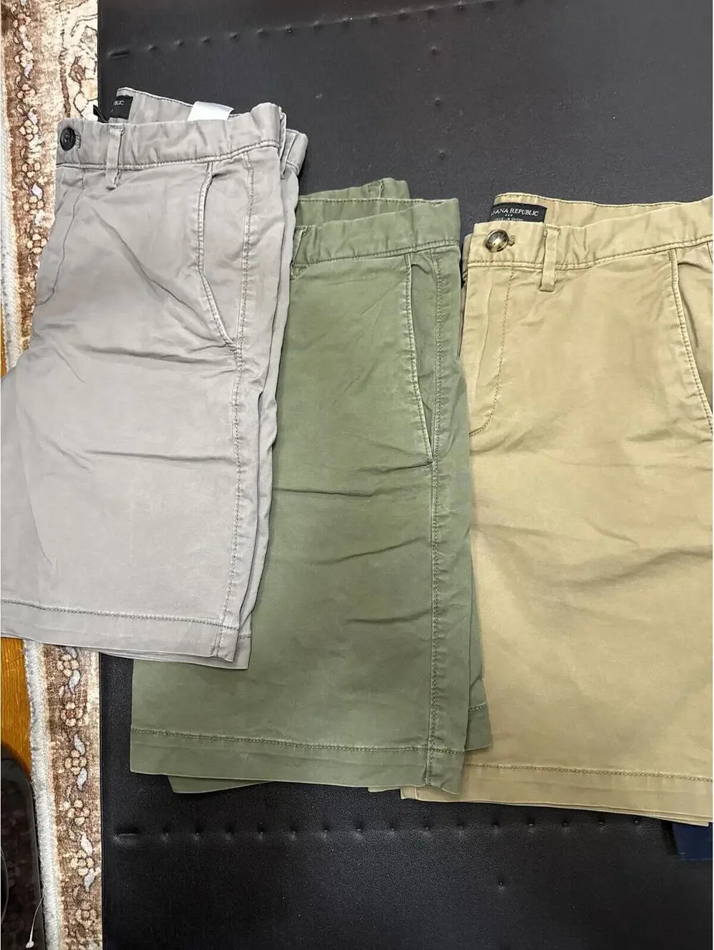 Banana Republic Lived in Shorts mens 29 - Picture 3 of 6